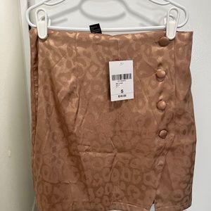 Forever 21 satin cheetah mini skirt